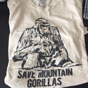 Save Mountain Gorillas t-shirt